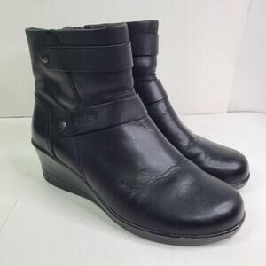 KEEN Women's Black Leather Side Zip Kate Wedge Ankle Boots Size 9